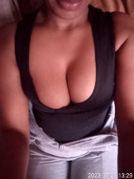 La webcam sexe de Ginah