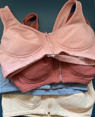 Cynthya - toute ma lingerie sexy