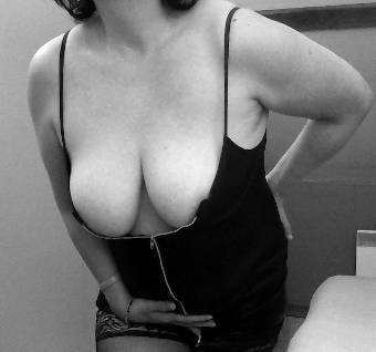 MaitresseSadia -  mes galeries photos hard